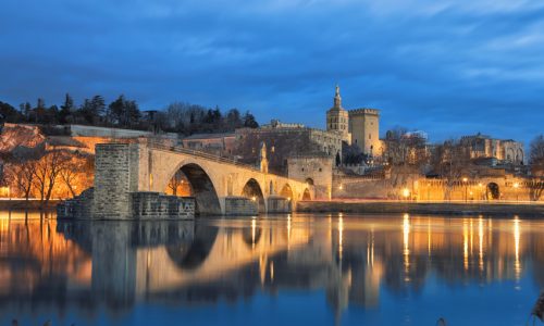 Brücke von Avignon bei Nacht