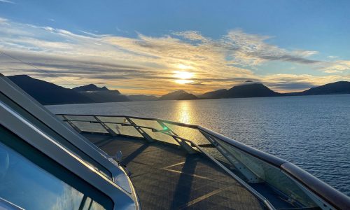 Hurtigruten Fjordblick Sonne