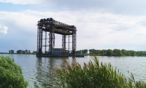 Karniner Eisenbahnbrücke