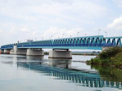 Zecheriner Brücke